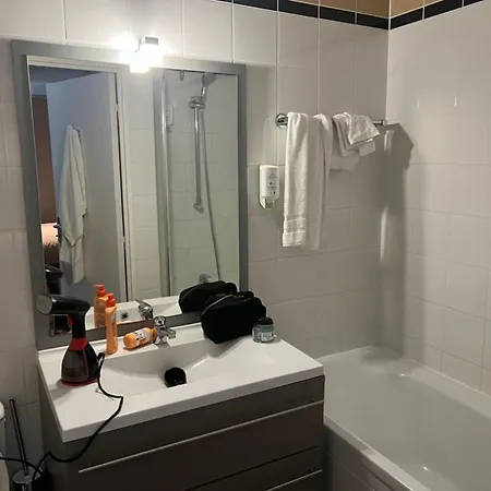 Hotel apartamentowy Lorda *